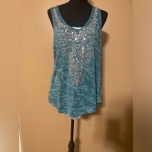 Double Sleeveless top with a sequins front design